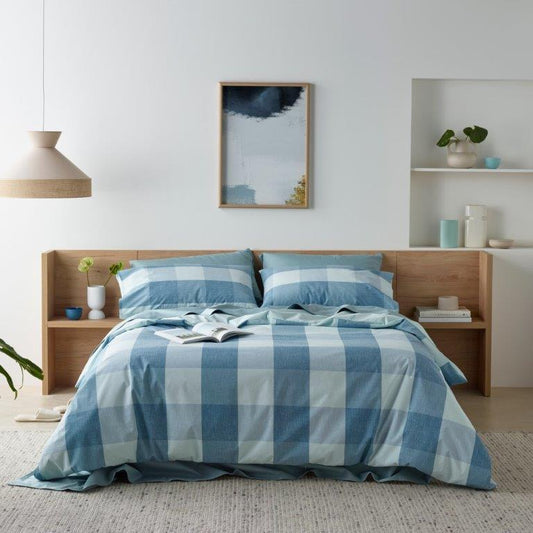 Blue check waterproof quilt cover set
