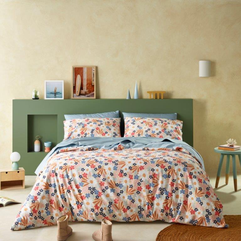 Hey Daisy Waterproof Quilt Cover